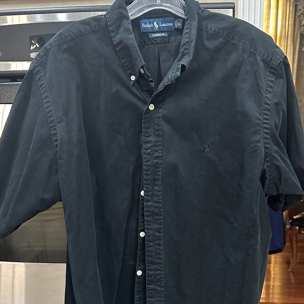 Classic fit Polo button up